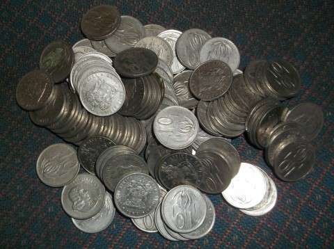 SOUTH AFRICAN 10 CENT NICKEL COINS ( 100 IN TOTAL )